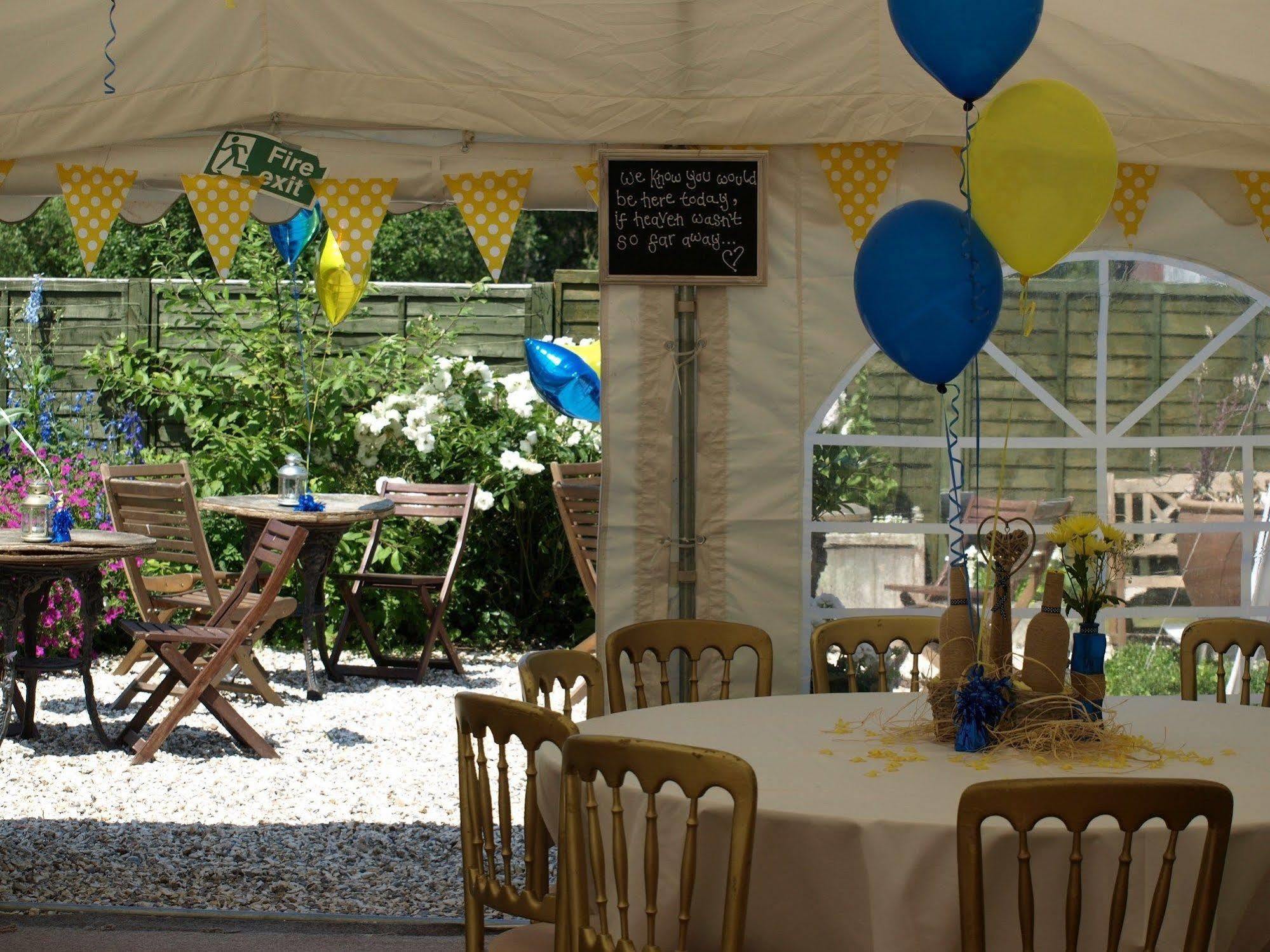 The Bower Inn Bridgwater Ngoại thất bức ảnh Marquee at the 2011 Festival